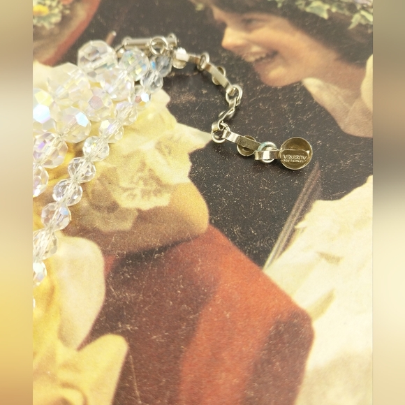Austria Elegant Crystal Necklace - Picture 4 of 11